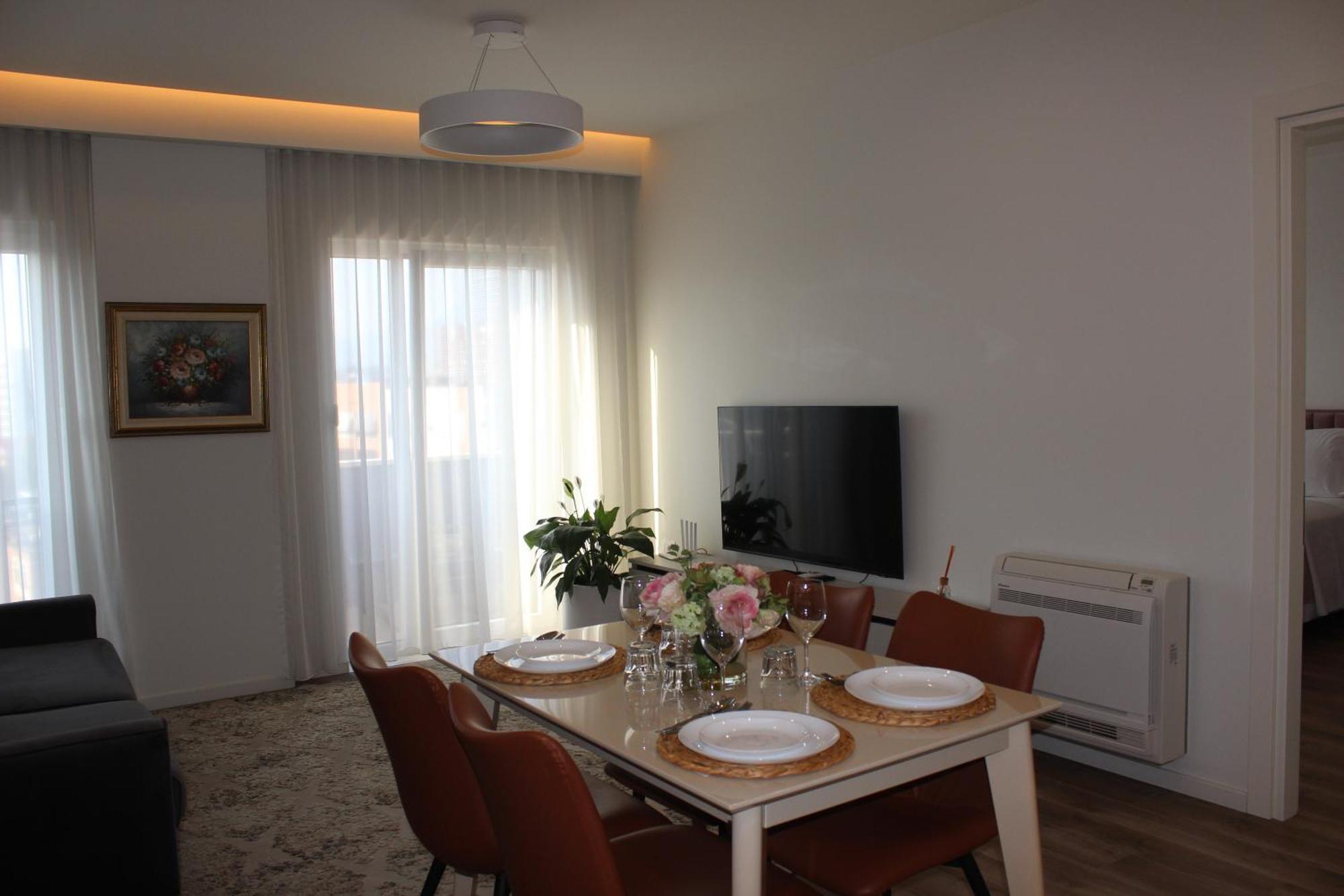 Delight Apartment Tiranë Ngoại thất bức ảnh